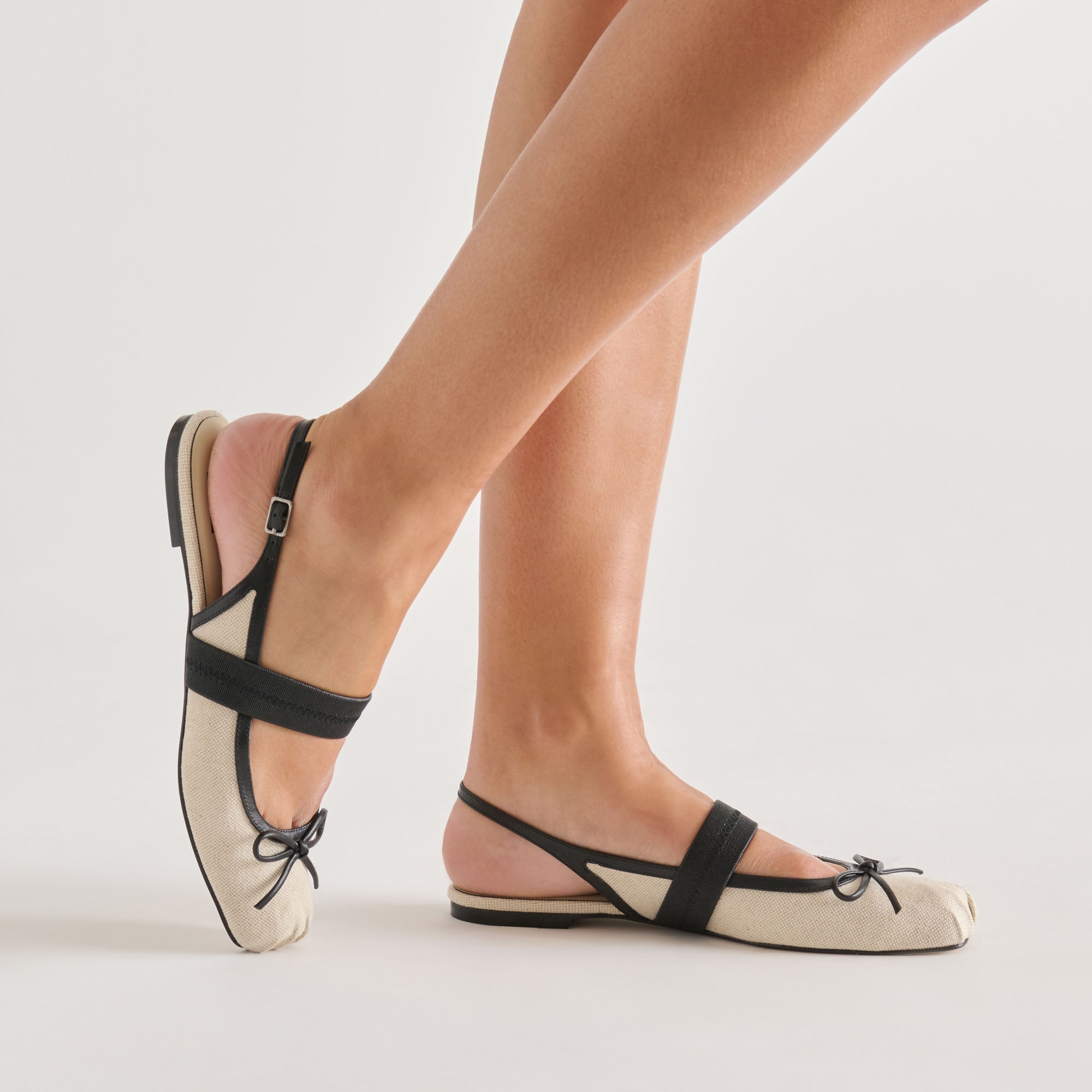 Grifan Natural Black Linen Flats / Dolce Vita