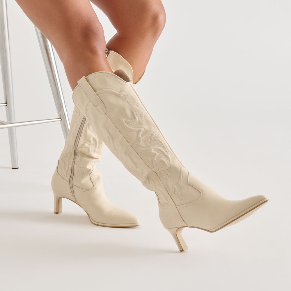 Alisa Creme Leather Boots / Dolce Vita