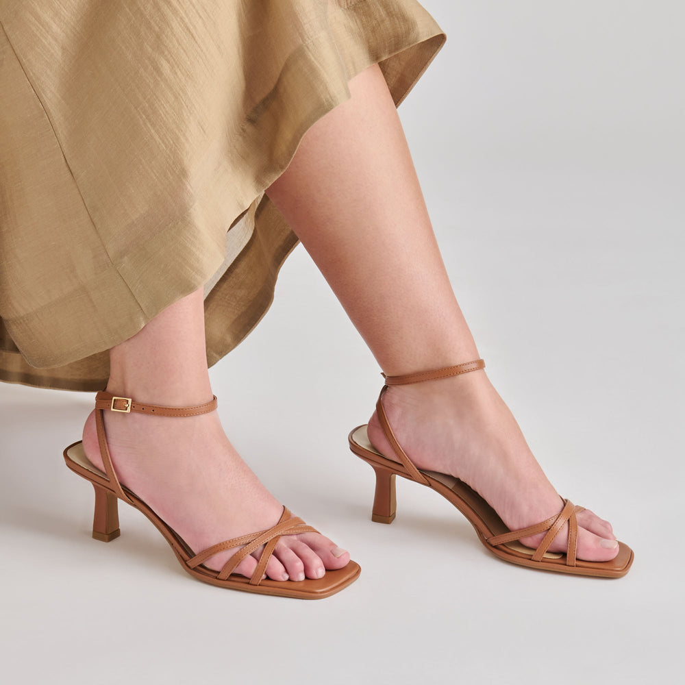 Manji Saddle Leather Heels / Dolce Vita