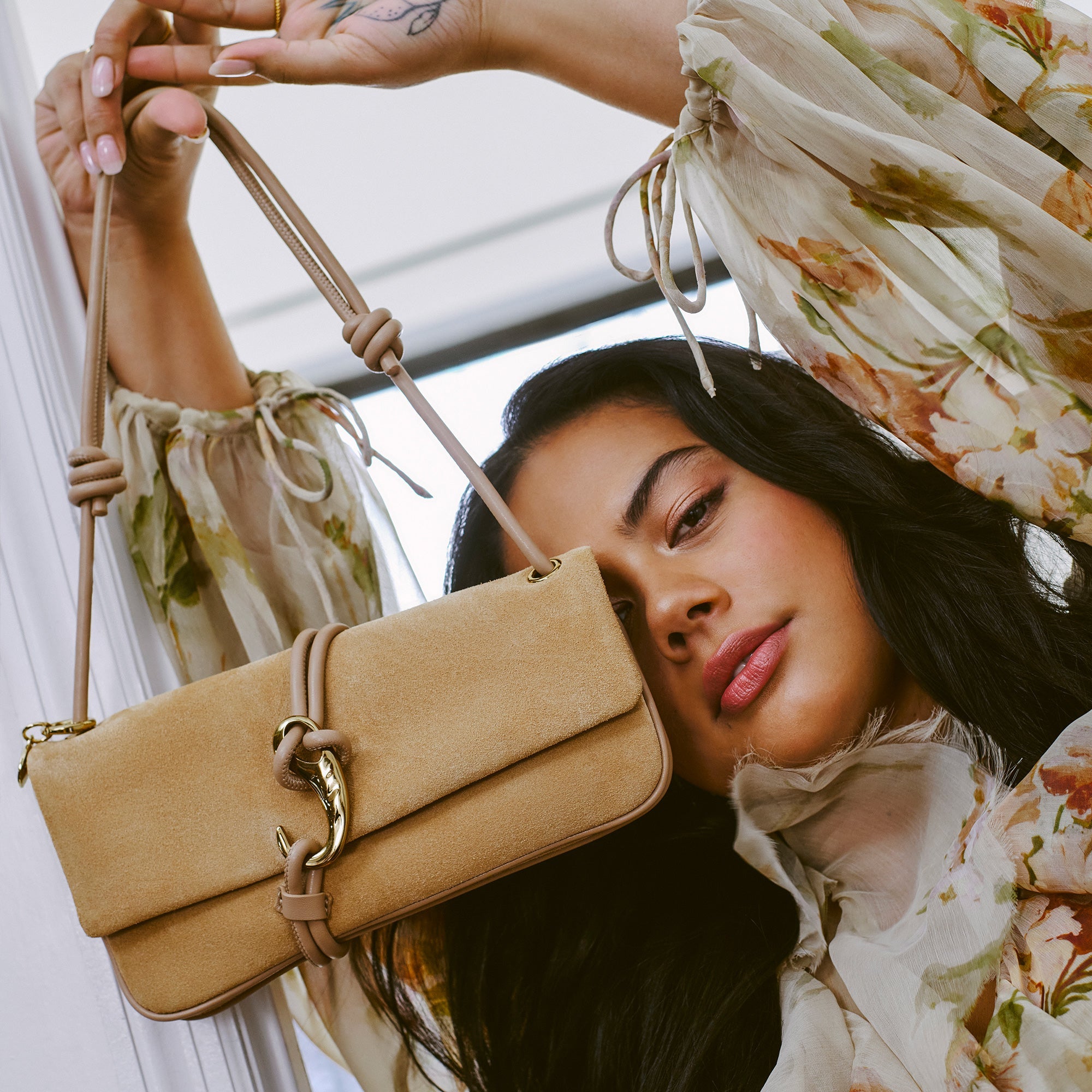 ALICE SHOULDER BAG BEIGE SUEDE
 – Dolce Vita / Dolce Vita
