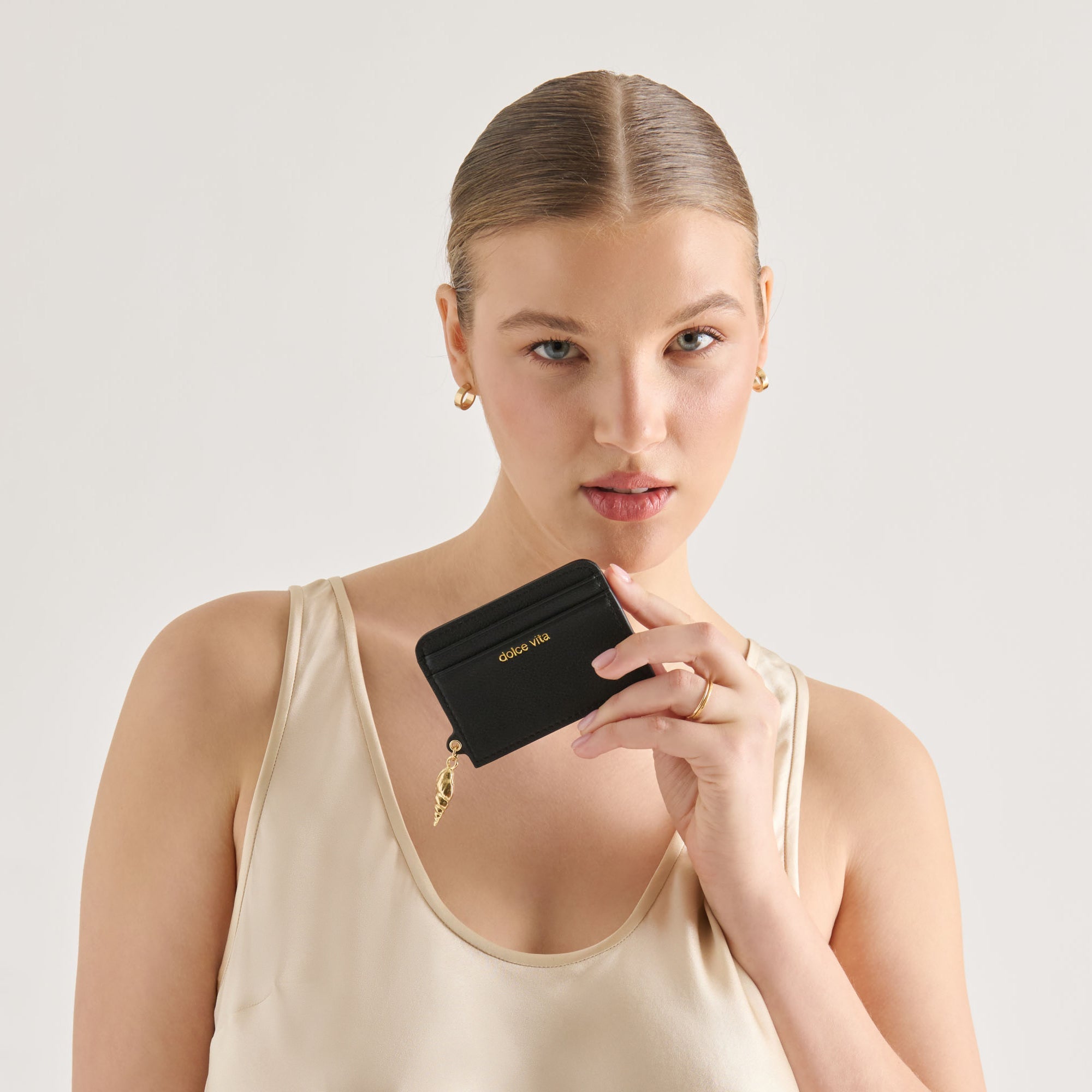 Erynn Black Stella Wallet / Dolce Vita