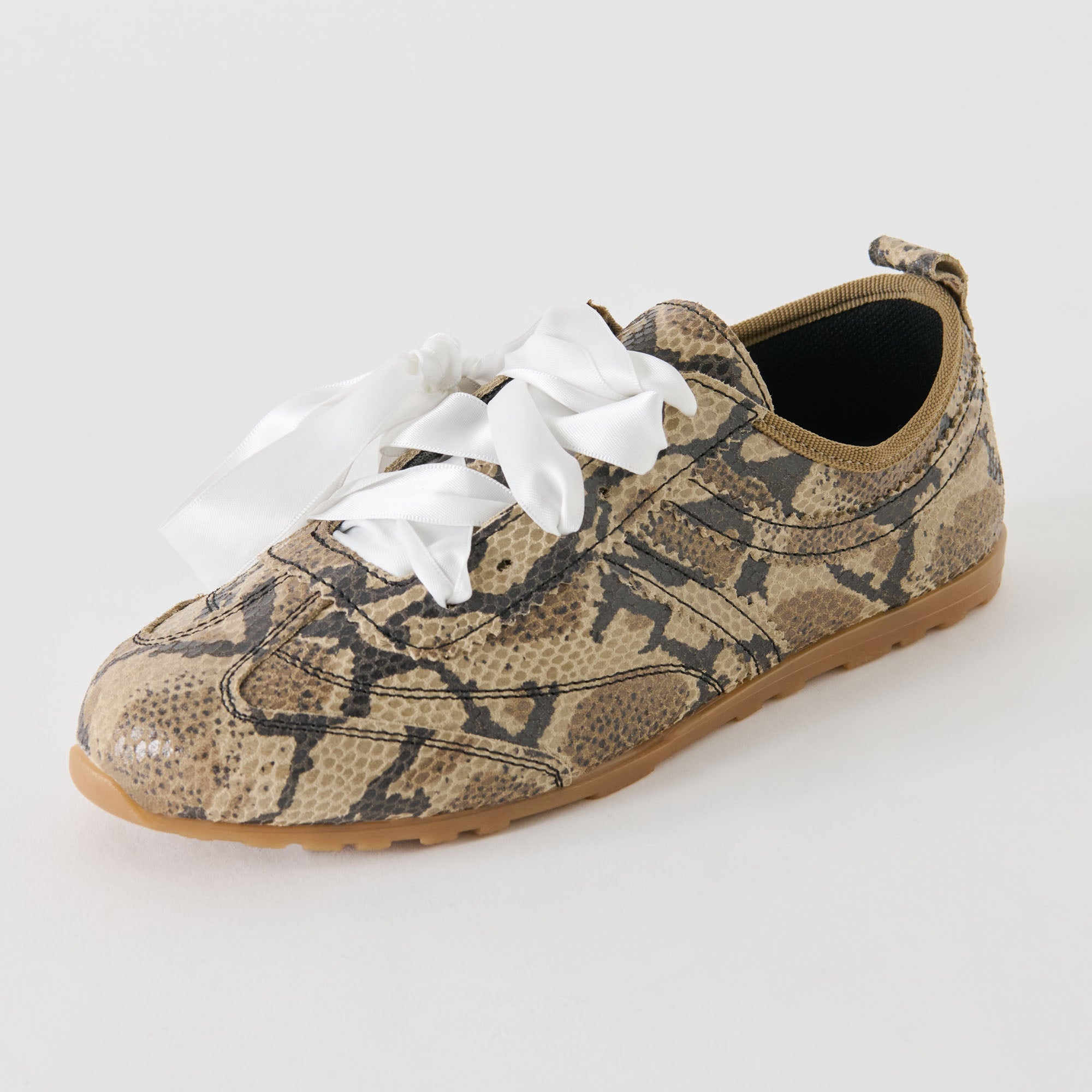 SATIN LACE WHITE
 – Dolce Vita / Dolce Vita